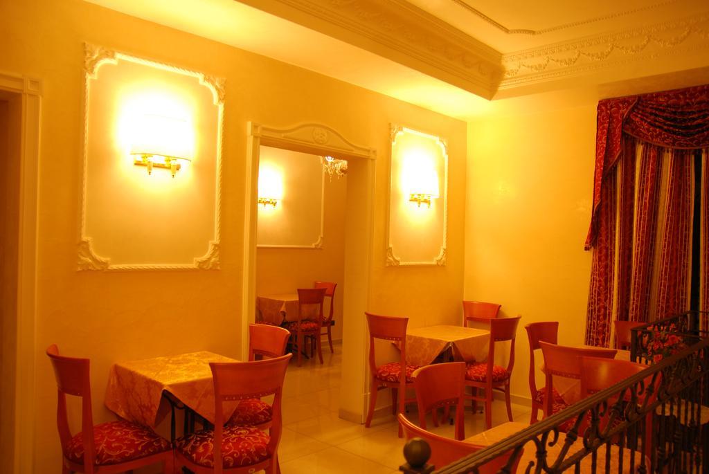 Hotel Hollywood Рим Экстерьер фото