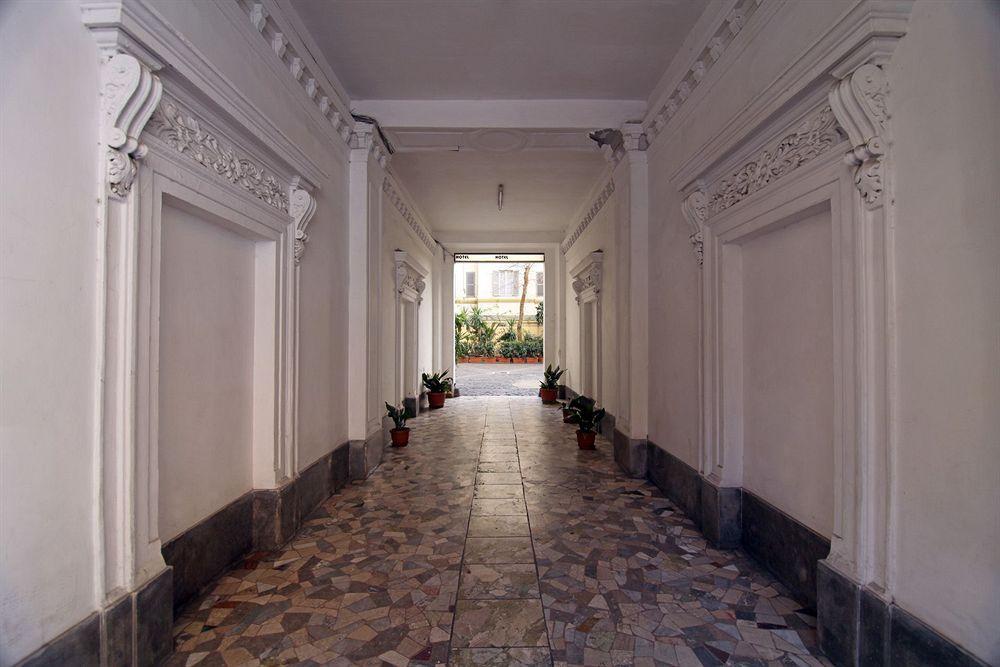 Hotel Hollywood Рим Экстерьер фото